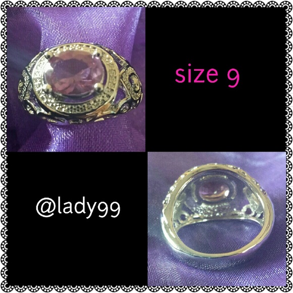 Ring - Picture 2 of 3