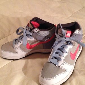 Nike high top basketball shoes