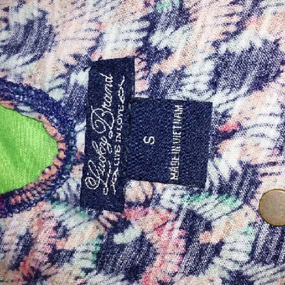 Multi-Colored print top - Picture 3 of 3