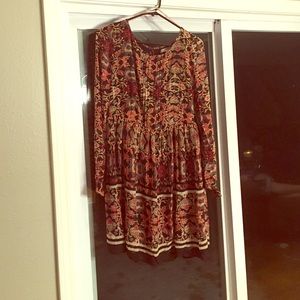 Patterned Long Sleeve Dress