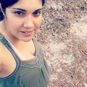 Meet your Posher, Lorraine