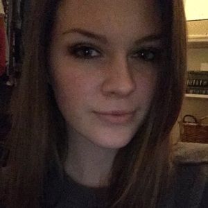 Meet your Posher, Camille