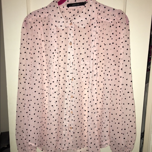Long sleeve soft pink blouse w/ teeny black hearts