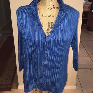 Blue top