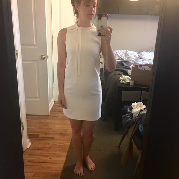 π¦ SOLD π¦ - πβ¨ HPx4! β¨π Theory White Dress - Picture 3 of 3