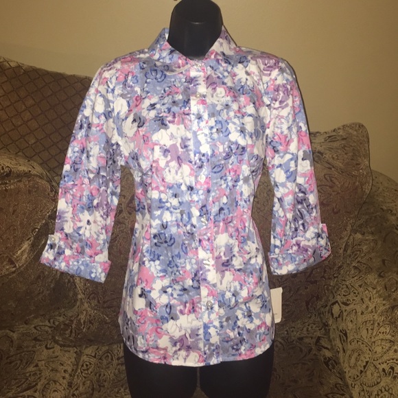 Breckenridge Petite Flower Blouse