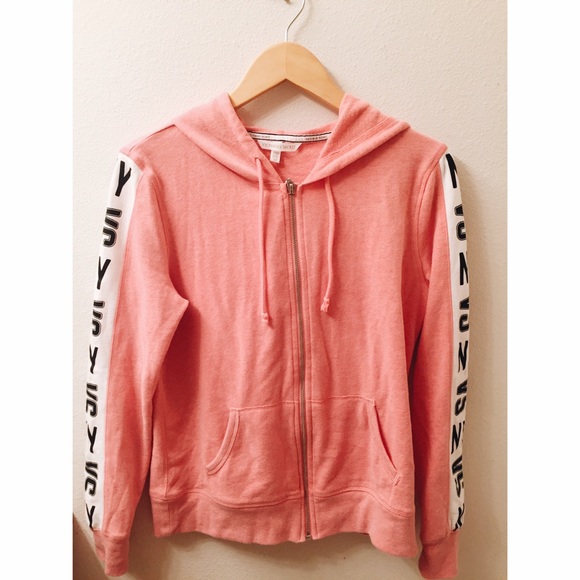 ✨ NEW Victoria's Secret NY Hoodie