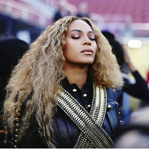 Meet your Posher, Naomi