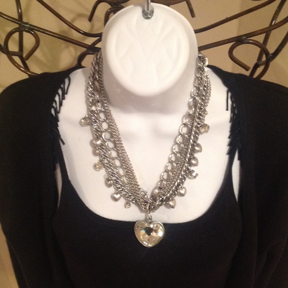 NECKLESS & MATCHING EAR RINGS - Picture 2 of 3