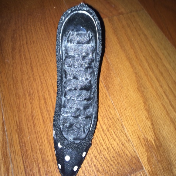 Ring holder - Picture 2 of 3