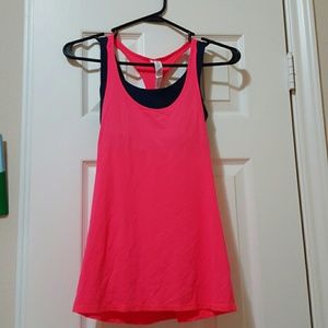Lululemon top