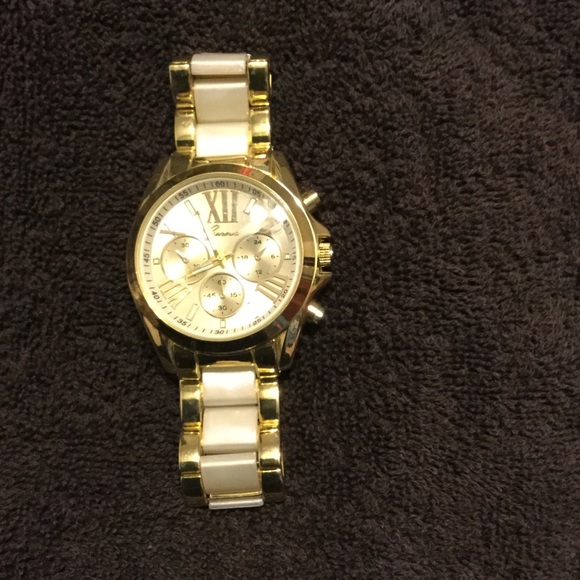 Accessories - gold and cream watch