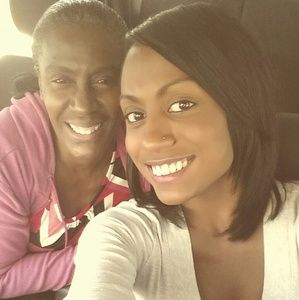 Meet your Posher, Deonecia