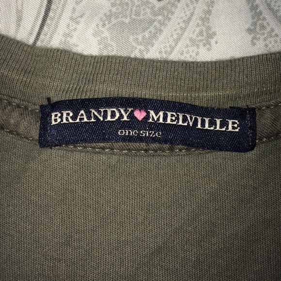 Brandy Melville Shirt - Picture 3 of 4
