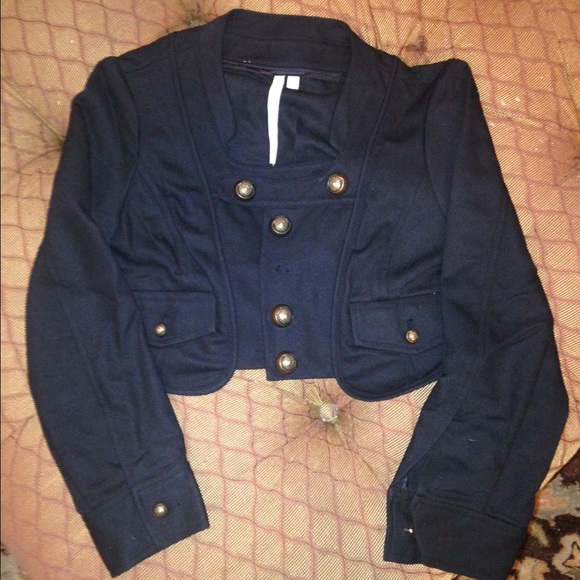 Jacket - Picture 1 of 3