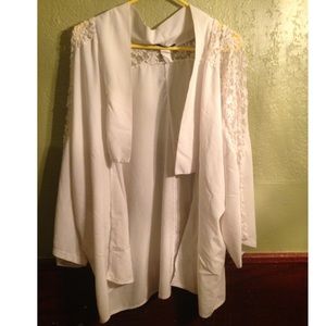 White sheer long sleeve kimono/cardigan