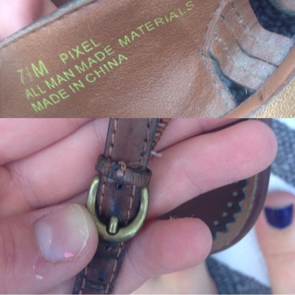 SOLD - Picture 3 of 4