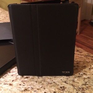 TUMI Ipad 2 case, black leather