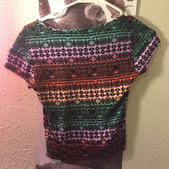 Colorful crop top - Picture 3 of 3