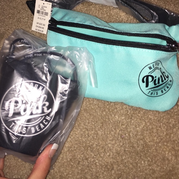 Pink fanny pack and Cousy brand new! 20$$