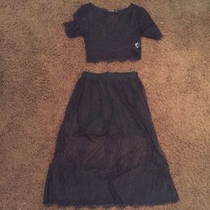 Beautiful lace top & skirt 🎬