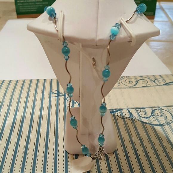 🆕 Handmade necklace and earring set - Picture 3 of 5