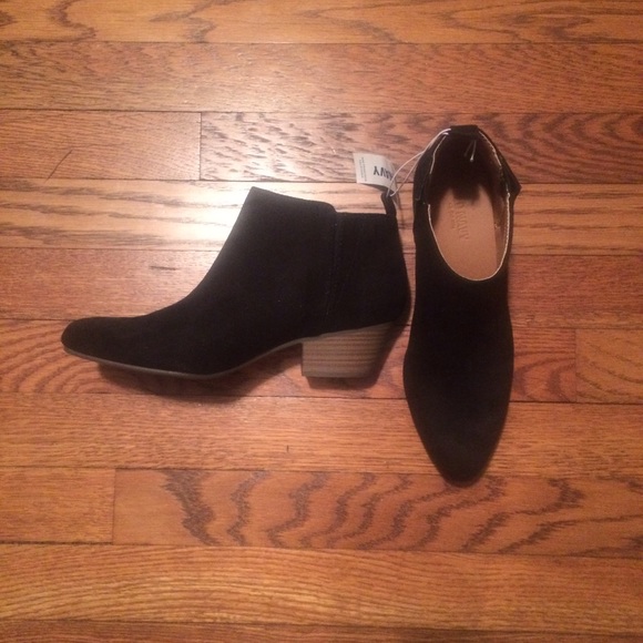 NWT Black Suede Ankle Boots
