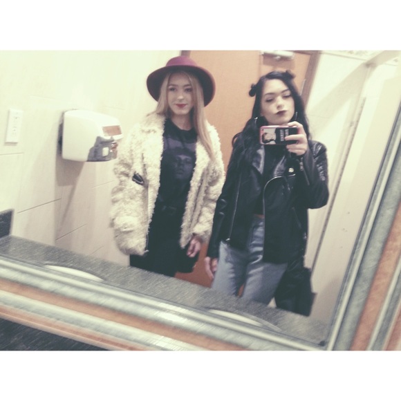 Meet your Posher, Marissa