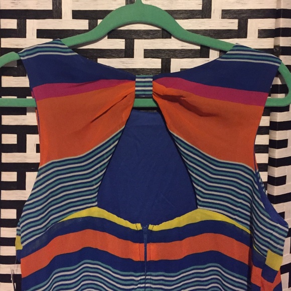Colorful Shift Dress - Picture 3 of 4