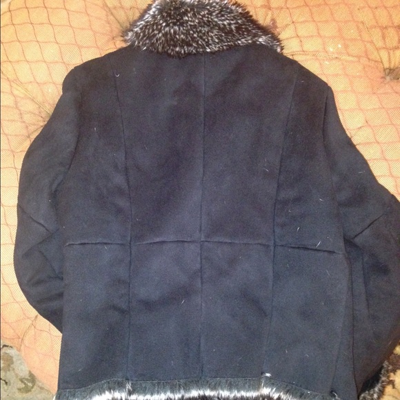 Jacket - Picture 3 of 3