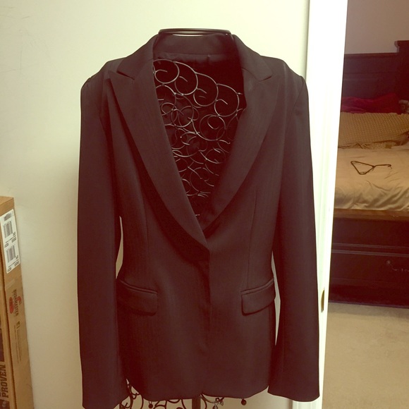 Tahari Black Blazer