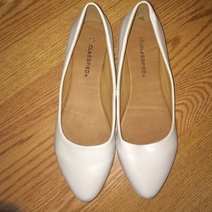 White flats