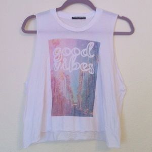 Good vibes tee