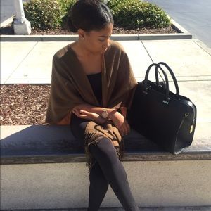 Meet your Posher, Danita