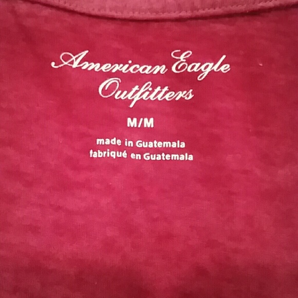 American Eagle burgendy tshirt - Picture 3 of 3