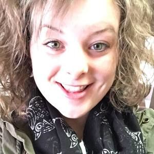 Meet your Posher, Makayla