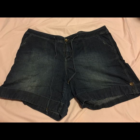Plus size Jean shorts