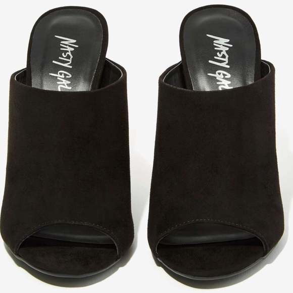 Nastygal - Into the Groove black suede mules - Picture 3 of 4