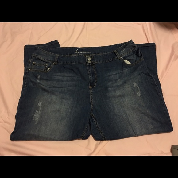 Plus size boyfriend style jeans