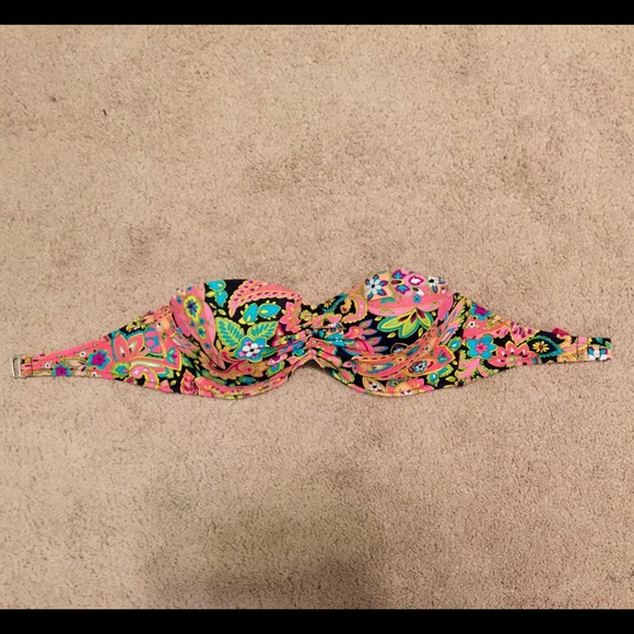 Victoria's Secret push up top