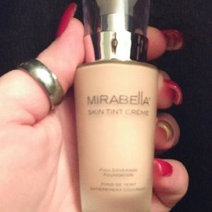 Mirabella skin tint creme
