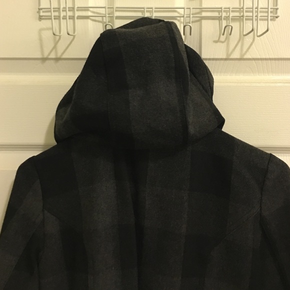 Gray Checkered Jacket - image 4