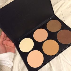 Morphe Pressed Powder Contour