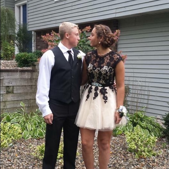 hoco dress - Picture 2 of 4