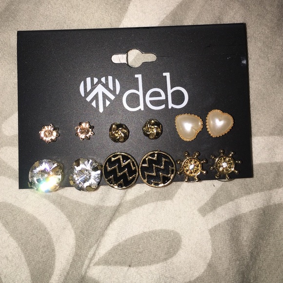 Debs earings