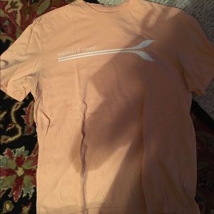 Peach Vineyard Vines shirt
