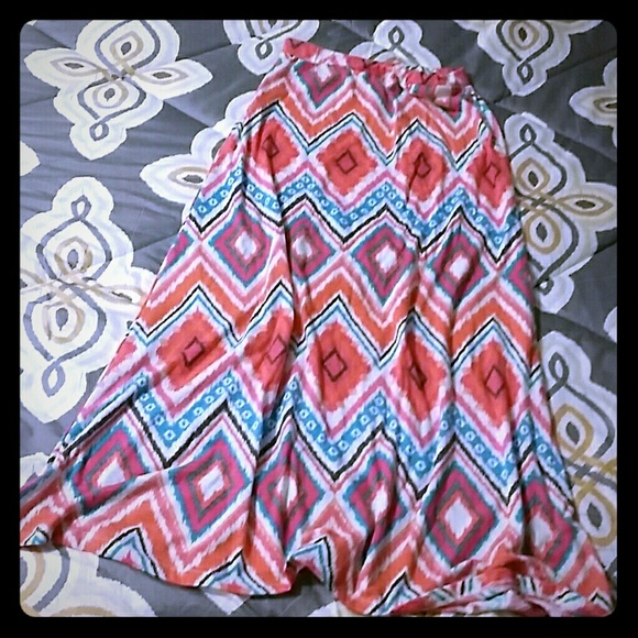 Maxi skirt