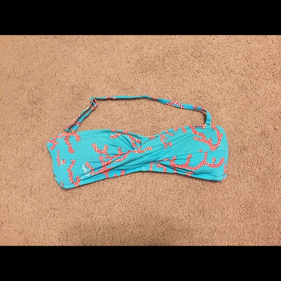 Lilly Pulitzer Other - Lilly Pulitzer Coral pattern top