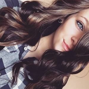 Meet your Posher, Kacey