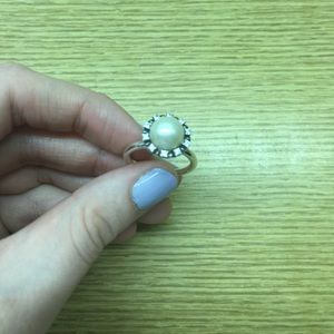 Pandora pearly ring ON HOLD